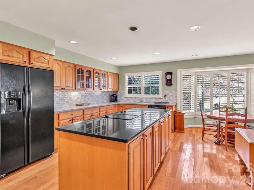 3 Lake Ridge Road, Clover, SC 29710.  MLS# CAR4326905, YatesRealty ID 17166. 