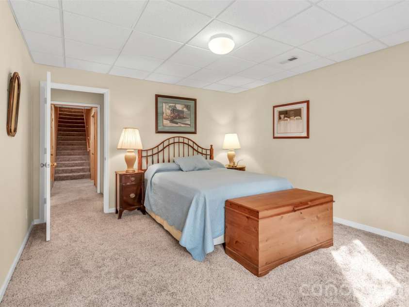 3 Lake Ridge Road, Clover, SC 29710.  MLS# CAR4326905, YatesRealty ID 17166. 