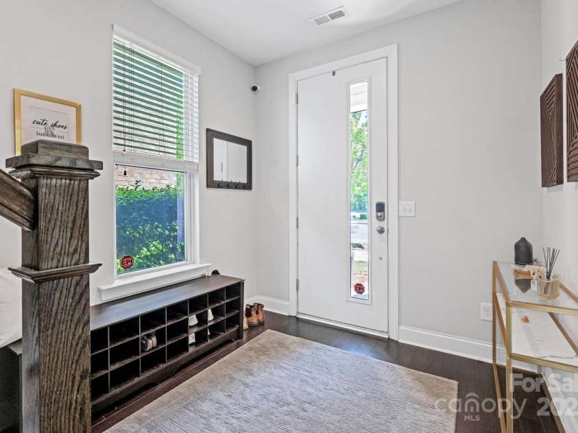 2551 Statesville Avenue, Charlotte, NC 28206.  MLS# CAR4248477, YatesRealty ID 17169. 