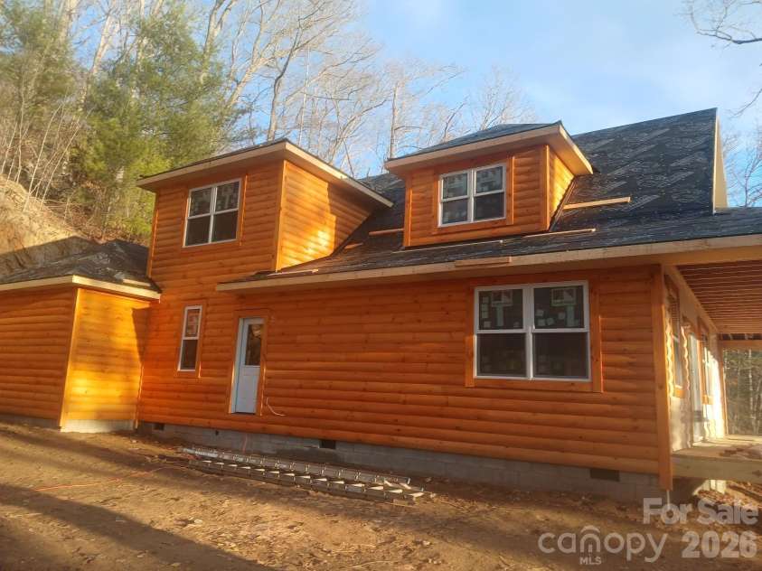 282 Megan Drive, Clyde, NC 28721.  MLS# CAR4338727, YatesRealty ID 1717. 