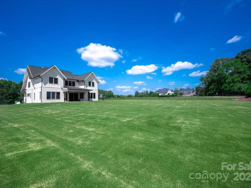 1405 Waxhaw Marvin Road, Waxhaw, NC 28173.  MLS# CAR4304043, YatesRealty ID 17170. 