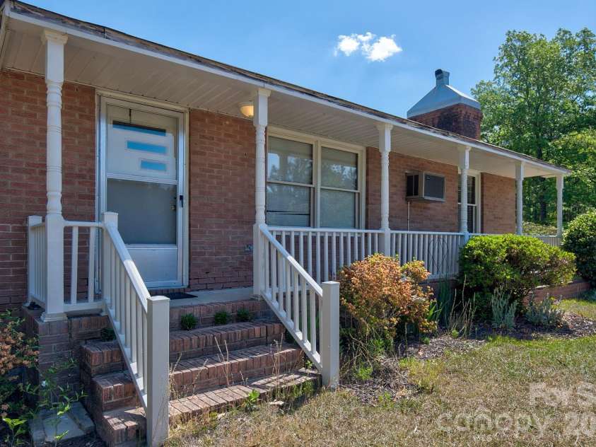 22271 Hwy 151 Highway, McBee, SC 29101.  MLS# CAR4371910, YatesRealty ID 17170. 