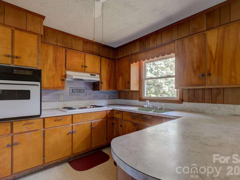 22271 Hwy 151 Highway, McBee, SC 29101.  MLS# CAR4371910, YatesRealty ID 17170. 