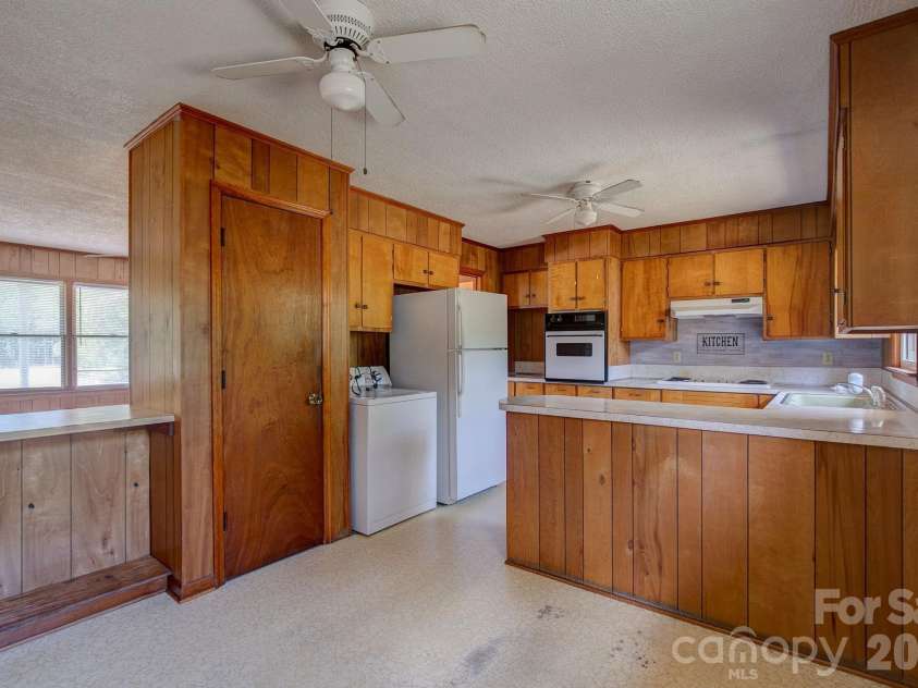 22271 Hwy 151 Highway, McBee, SC 29101.  MLS# CAR4371910, YatesRealty ID 17170. 