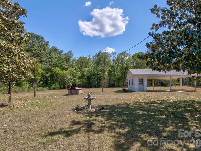 22271 Hwy 151 Highway, McBee, SC 29101.  MLS# CAR4371910, YatesRealty ID 17170. 