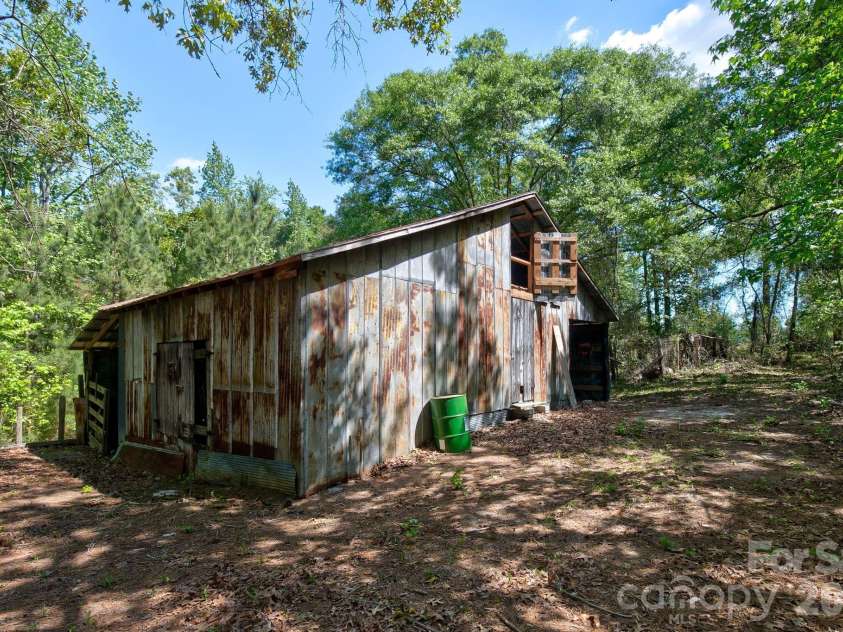 22271 Hwy 151 Highway, McBee, SC 29101.  MLS# CAR4371910, YatesRealty ID 17170. 