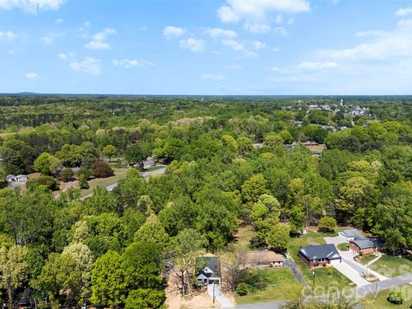 508 Pine Street, Landis, NC 28088.  MLS# CAR4368273, YatesRealty ID 17171. 