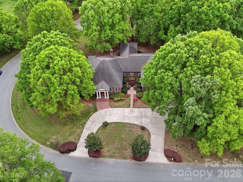 1215 Rosa Drive, Monroe, NC 28112.  MLS# CAR4366917, YatesRealty ID 17172. 