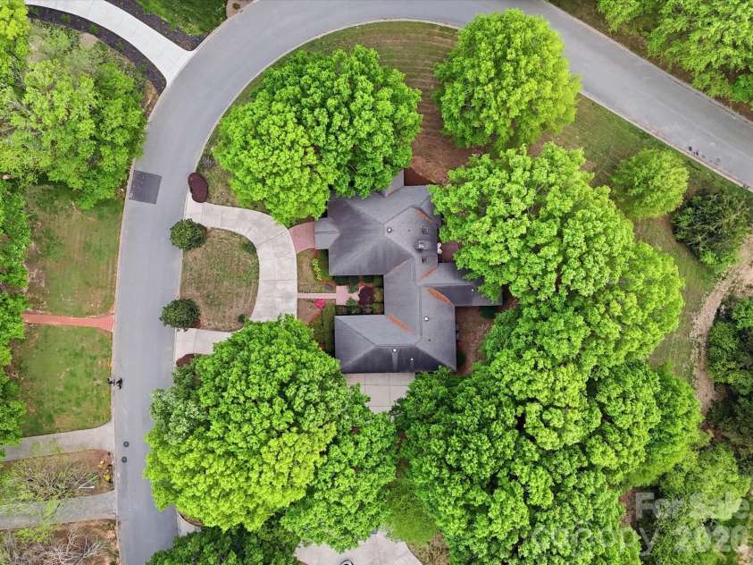 1215 Rosa Drive, Monroe, NC 28112.  MLS# CAR4366917, YatesRealty ID 17172. Corner Lot