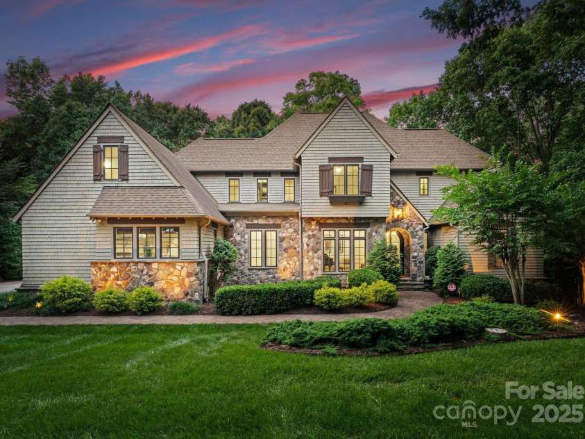 12835 Ninebark Trail, Charlotte, NC 28278.  MLS# CAR4255280, YatesRealty ID 17172. 