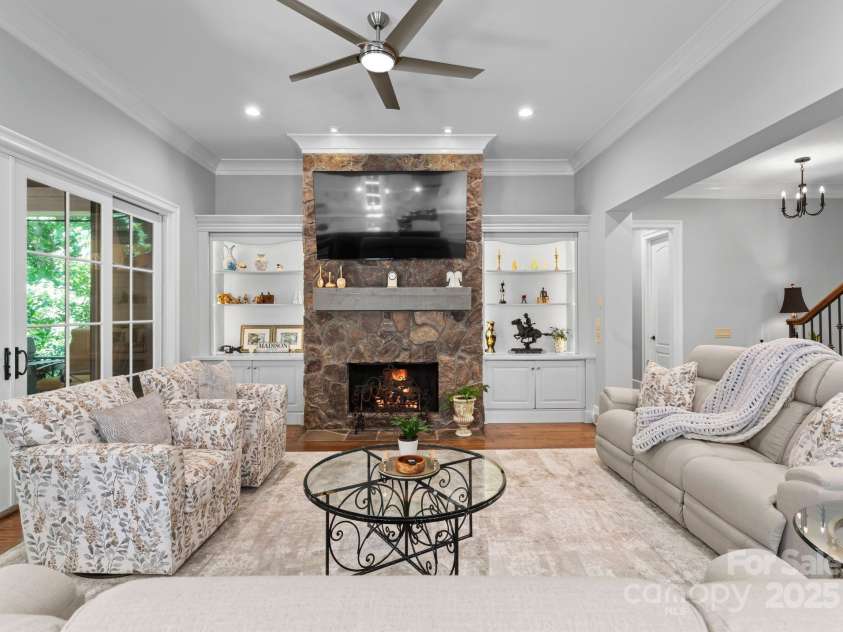 12835 Ninebark Trail, Charlotte, NC 28278.  MLS# CAR4255280, YatesRealty ID 17172. 