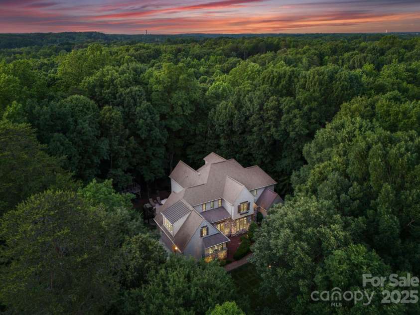 12835 Ninebark Trail, Charlotte, NC 28278.  MLS# CAR4255280, YatesRealty ID 17172. 