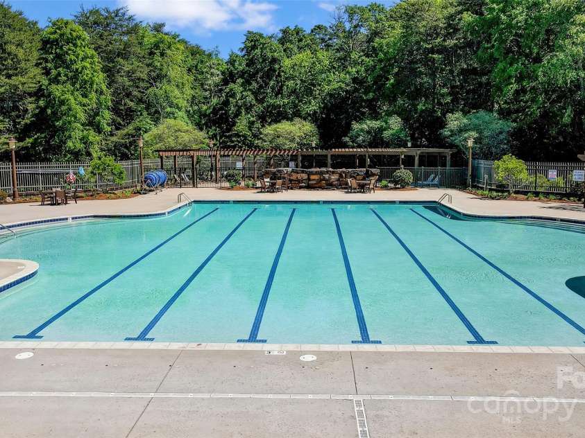 12835 Ninebark Trail, Charlotte, NC 28278.  MLS# CAR4255280, YatesRealty ID 17172. 