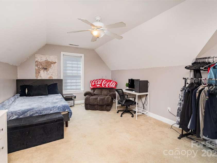 6603 Havencrest Drive, Denver, NC 28037.  MLS# CAR4254703, YatesRealty ID 17173. Bonus room