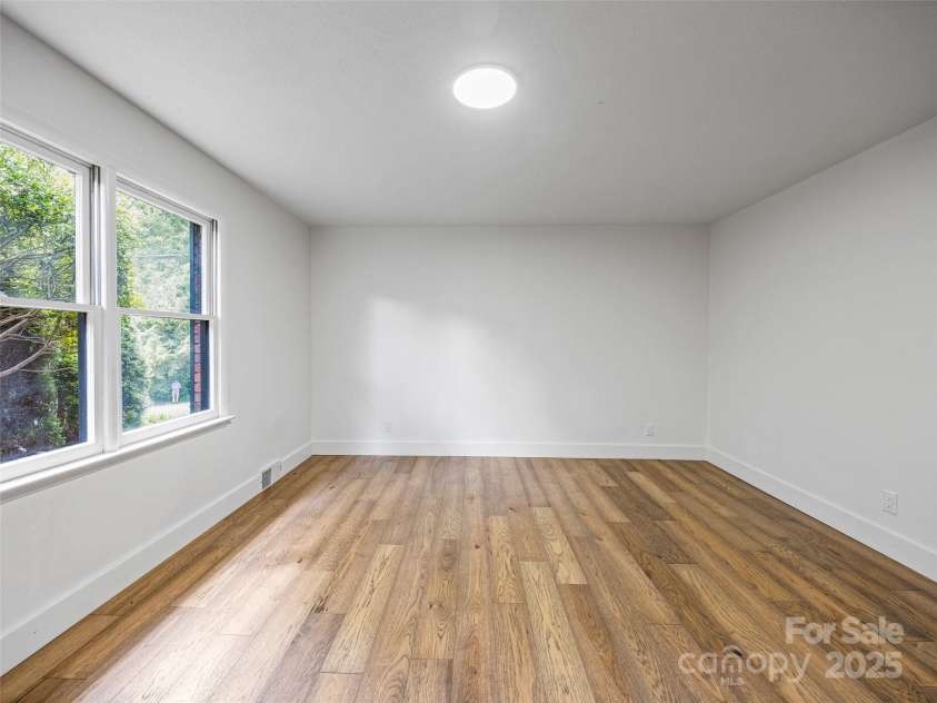 3 Acorn Road, Asheville, NC 28804.  MLS# CAR4277368, YatesRealty ID 17174. Bedroom 2.