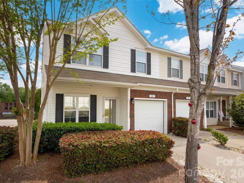 228 Tail Race Lane, Fort Mill, SC 29715.  MLS# CAR4365686, YatesRealty ID 17176. 