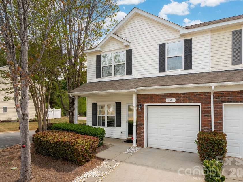 228 Tail Race Lane, Fort Mill, SC 29715.  MLS# CAR4365686, YatesRealty ID 17176. 