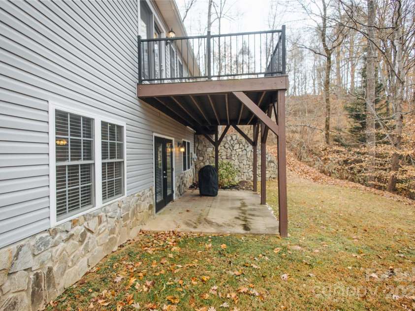 89 Bobcat Path, Marion, NC 28752.  MLS# CAR4322653, YatesRealty ID 17177. 