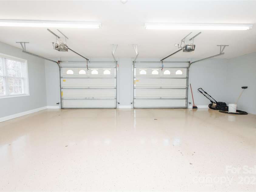 89 Bobcat Path, Marion, NC 28752.  MLS# CAR4322653, YatesRealty ID 17177. 