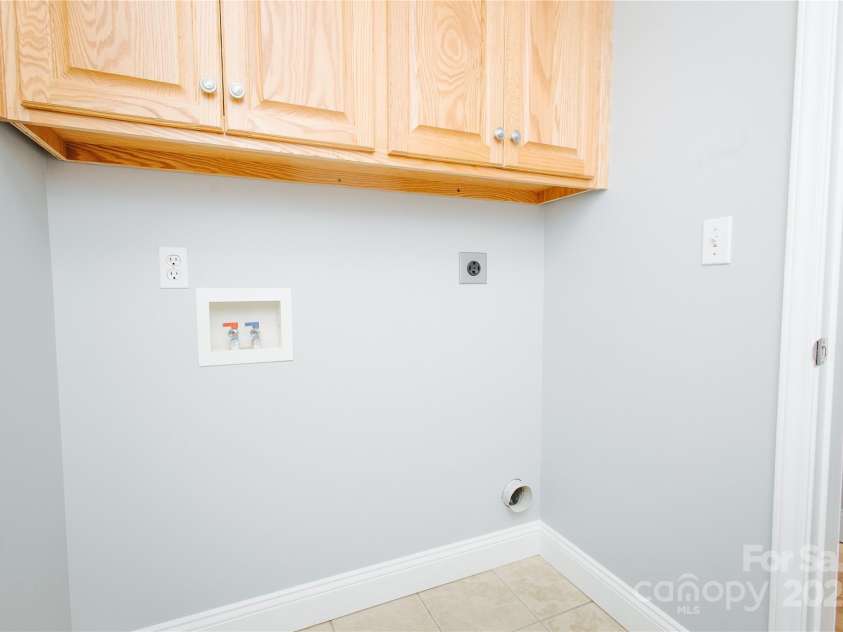 89 Bobcat Path, Marion, NC 28752.  MLS# CAR4322653, YatesRealty ID 17177. 