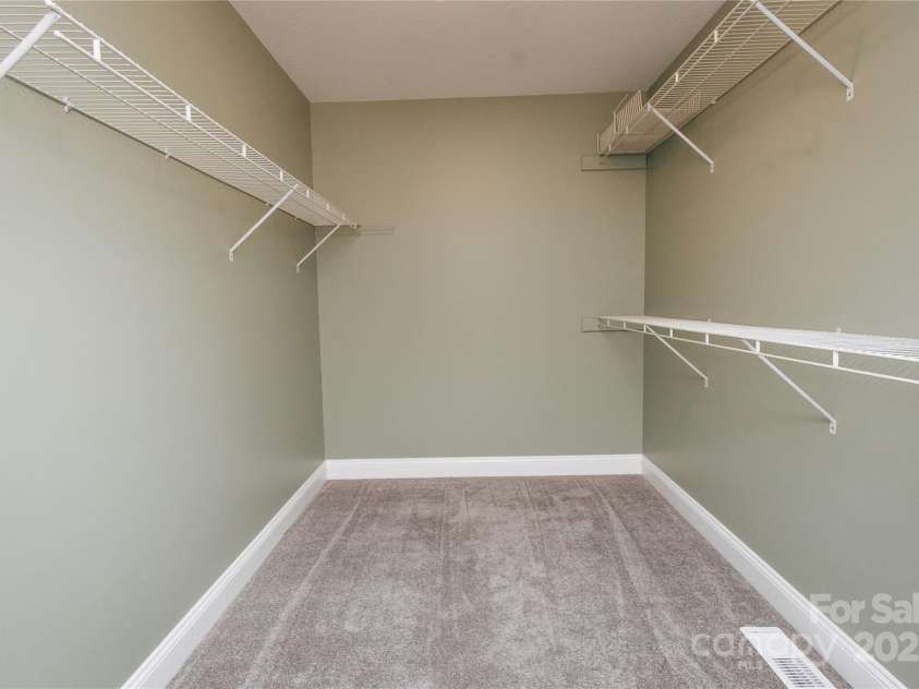 89 Bobcat Path, Marion, NC 28752.  MLS# CAR4322653, YatesRealty ID 17177. 