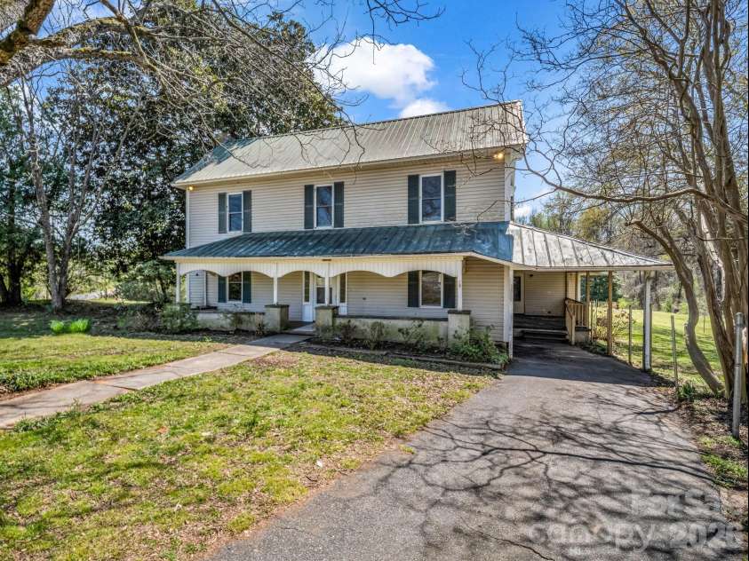 1282 Old US 74 Highway, Ellenboro, NC 28040.  MLS# CAR4365244, YatesRealty ID 17178. 