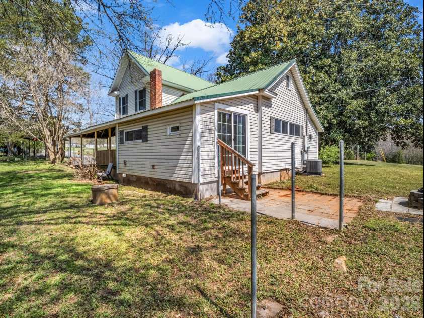 1282 Old US 74 Highway, Ellenboro, NC 28040.  MLS# CAR4365244, YatesRealty ID 17178. 