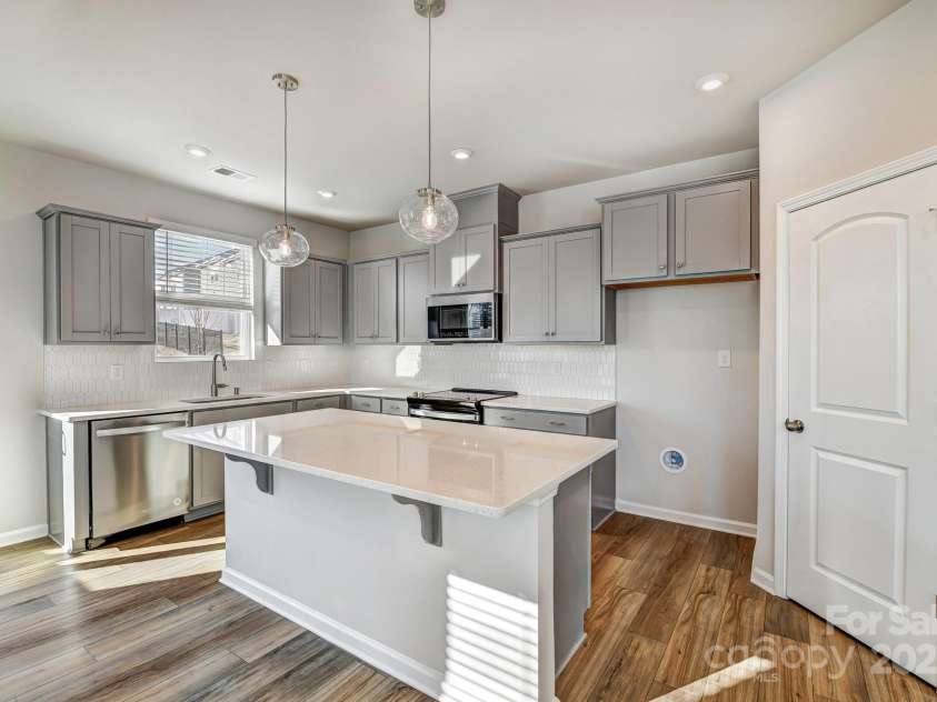 8042 Downy Oak Lane, Charlotte, NC 28269.  MLS# CAR4243405, YatesRealty ID 17178. For representation purposes of floorplan only, actual homesite is under construction and design and structural options may vary