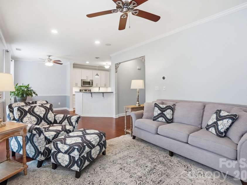19512 Topgallant Drive, Cornelius, NC 28031.  MLS# CAR4375197, YatesRealty ID 17179. 
