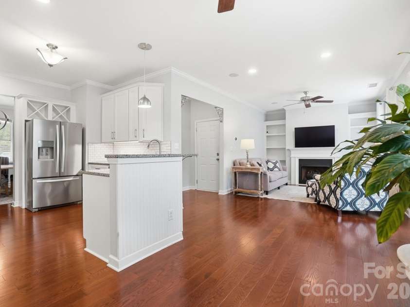 19512 Topgallant Drive, Cornelius, NC 28031.  MLS# CAR4375197, YatesRealty ID 17179. 