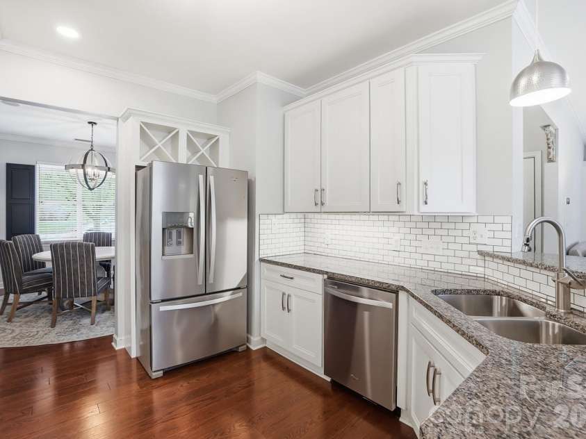 19512 Topgallant Drive, Cornelius, NC 28031.  MLS# CAR4375197, YatesRealty ID 17179. 