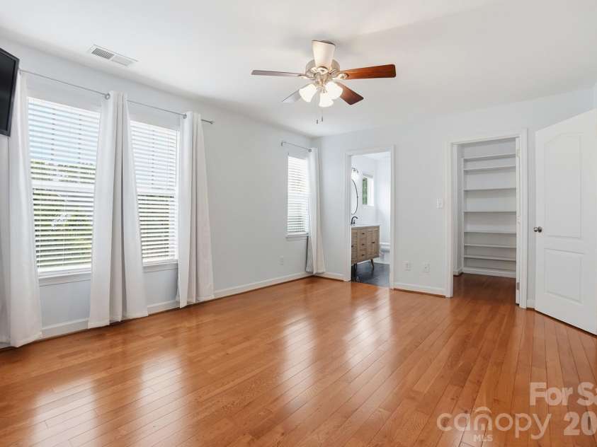 19512 Topgallant Drive, Cornelius, NC 28031.  MLS# CAR4375197, YatesRealty ID 17179. 