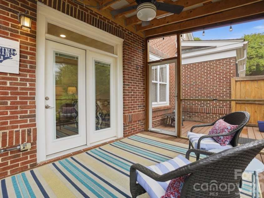 19512 Topgallant Drive, Cornelius, NC 28031.  MLS# CAR4375197, YatesRealty ID 17179. 