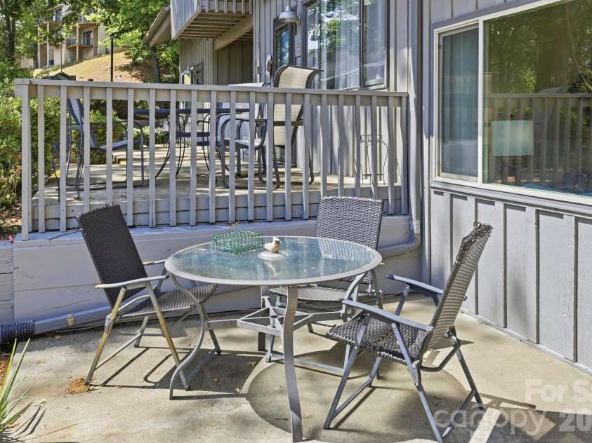 126 Hillside Court, Lake Lure, NC 28746.  MLS# CAR4375552, YatesRealty ID 17181. 