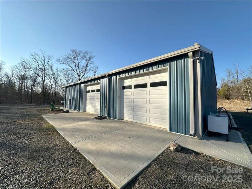 2117 Slate Mine Road, Denton, NC 27239.  MLS# CAR4220730, YatesRealty ID 17181. Commercial doors!