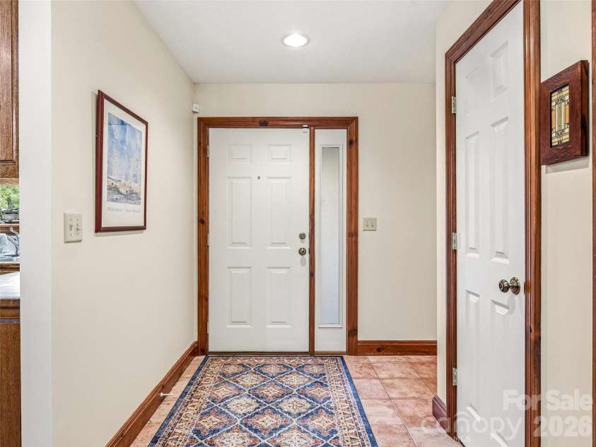 19 Doshia Lane, Fletcher, NC 28732.  MLS# CAR4376164, YatesRealty ID 17182. 