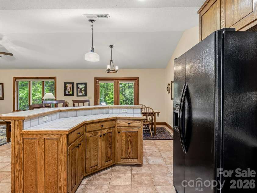 19 Doshia Lane, Fletcher, NC 28732.  MLS# CAR4376164, YatesRealty ID 17182. 