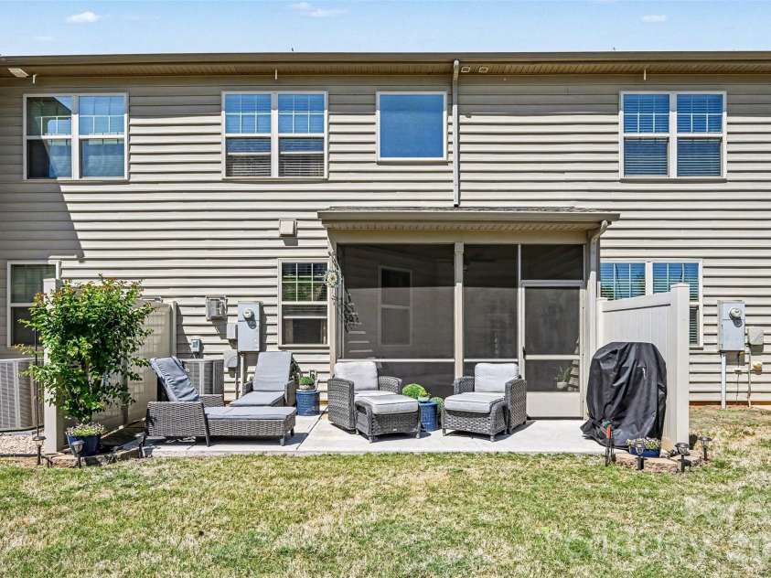 509 Common Raven Court, Fort Mill, SC 29715.  MLS# CAR4368680, YatesRealty ID 17183. 