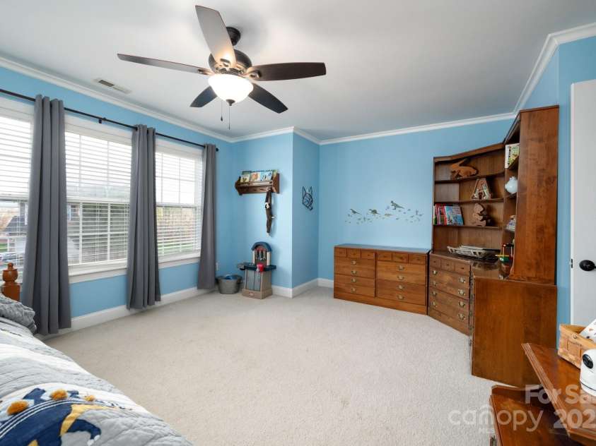11 Dansford Lane, Arden, NC 28704.  MLS# CAR4295929, YatesRealty ID 17185. Spacious Bedroom