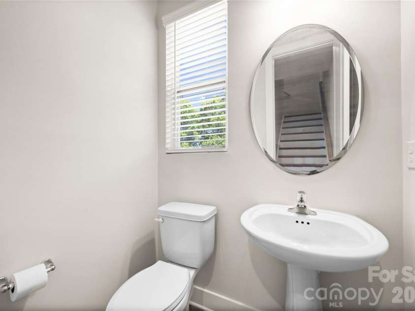 1658 Unison Drive, Charlotte, NC 28262.  MLS# CAR4374592, YatesRealty ID 17185. 