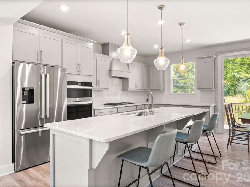 1658 Unison Drive, Charlotte, NC 28262.  MLS# CAR4374592, YatesRealty ID 17185. 