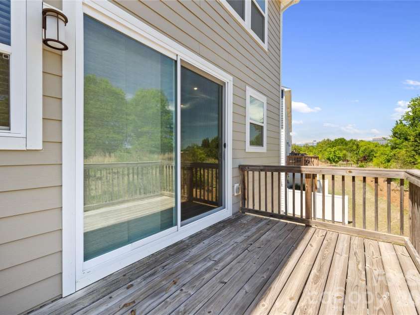 1658 Unison Drive, Charlotte, NC 28262.  MLS# CAR4374592, YatesRealty ID 17185. 