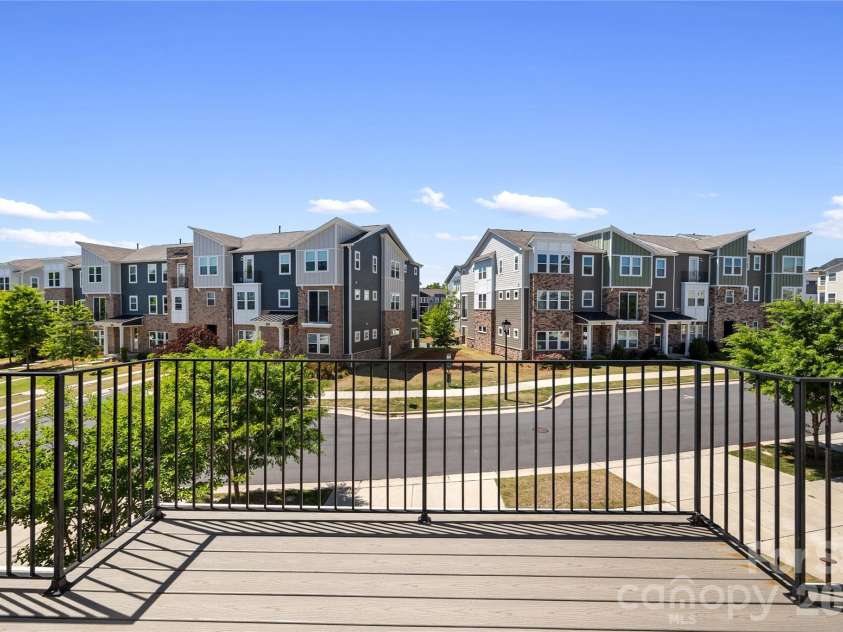 1658 Unison Drive, Charlotte, NC 28262.  MLS# CAR4374592, YatesRealty ID 17185. 
