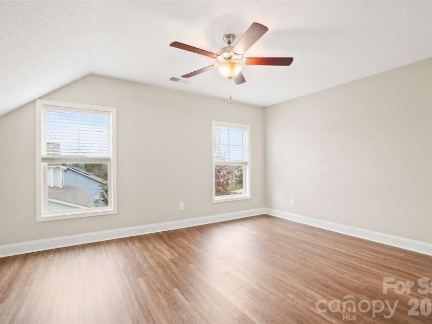 11249 Island VIew Lane, Lancaster, SC 29720.  MLS# CAR4333365, YatesRealty ID 17186. 3rd bedroom