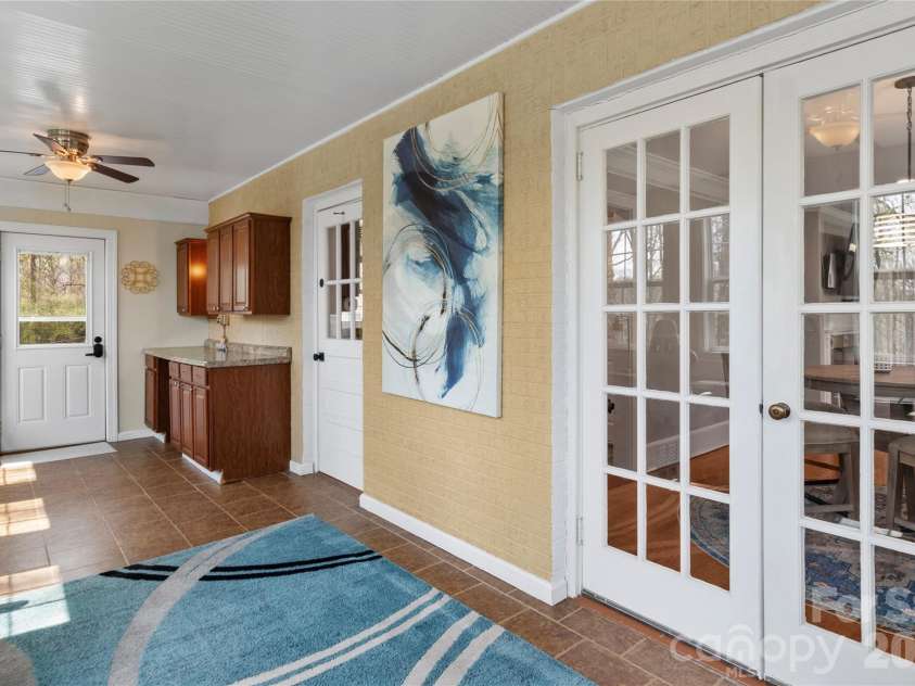 734 Oakland Drive, Elkin, NC 28621.  MLS# CAR4365449, YatesRealty ID 17186. 