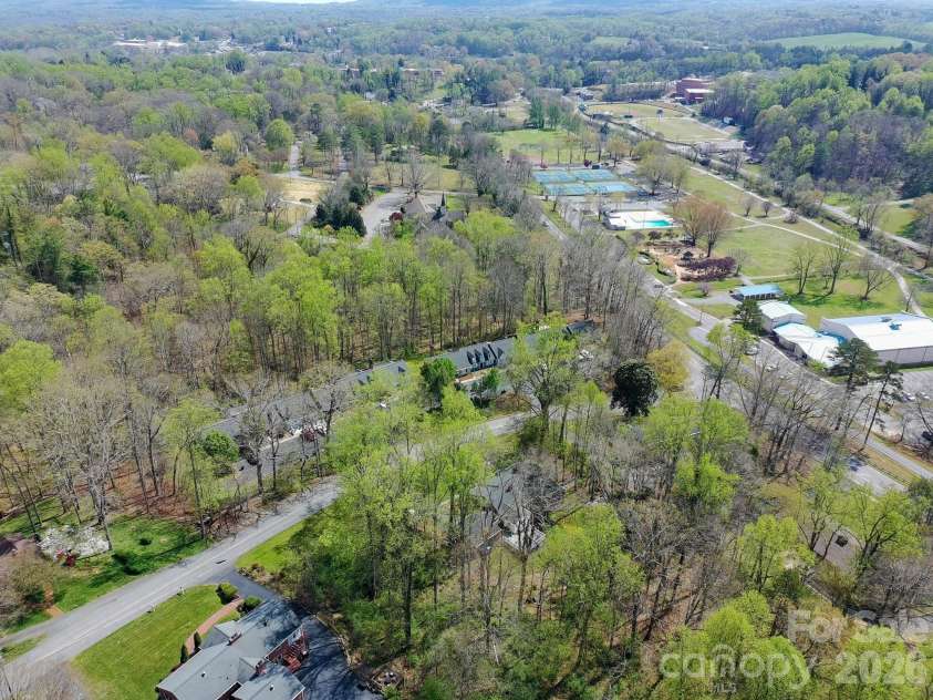 734 Oakland Drive, Elkin, NC 28621.  MLS# CAR4365449, YatesRealty ID 17186. 