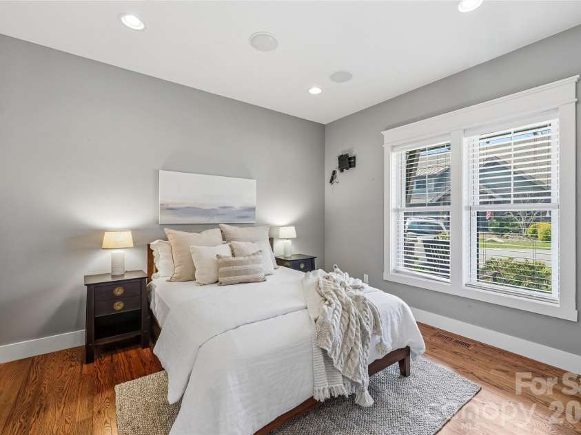 30 Stills Creek Loop, Fairview, NC 28730.  MLS# CAR4353771, YatesRealty ID 17188. Downstairs guest room