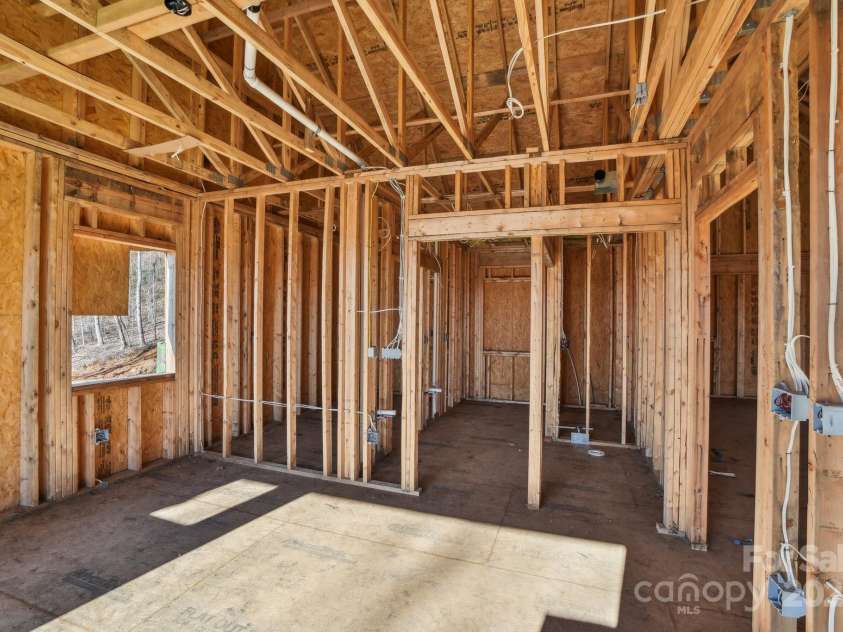 1539 Summer Road, Hendersonville, NC 28792.  MLS# CAR4224447, YatesRealty ID 17189. 