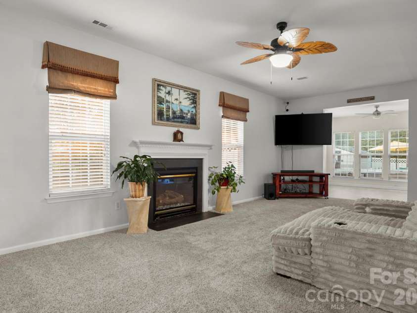 4105 Autumn Cove Drive, Clover, SC 29710.  MLS# CAR4364325, YatesRealty ID 17189. 