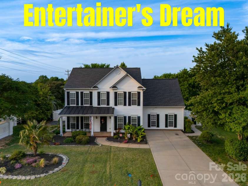 4105 Autumn Cove Drive, Clover, SC 29710.  MLS# CAR4364325, YatesRealty ID 17189. 